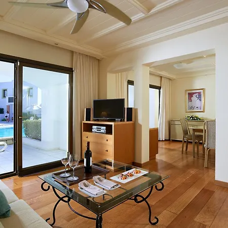 Knossos Royal Üdülőközpont 5*