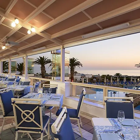 Üdülőközpont Knossos Royal 5*